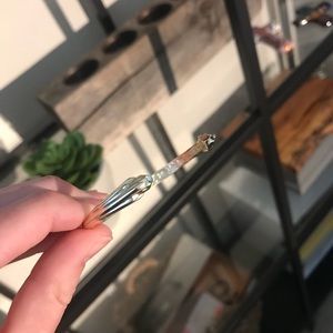 Kendra Scott Gold Bangle